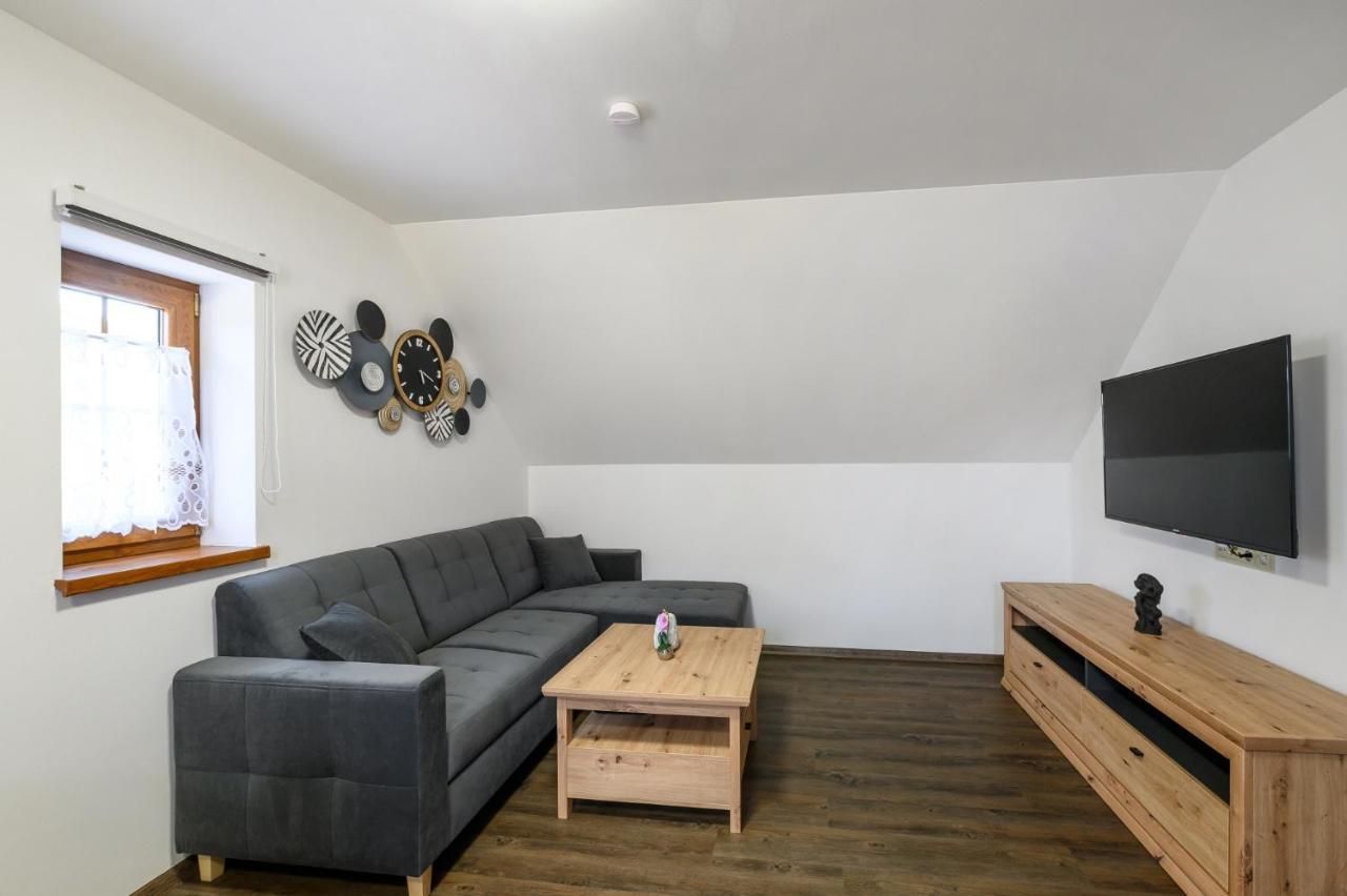 Apartmany Zavetri Losina Exterior foto