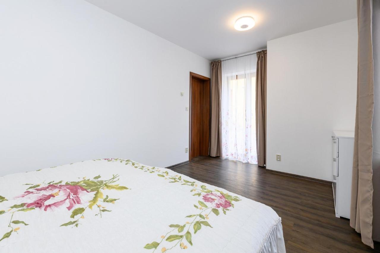 Apartmany Zavetri Losina Exterior foto